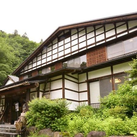 Kaikake Onsen Ryokan Yuzawa  Exterior foto